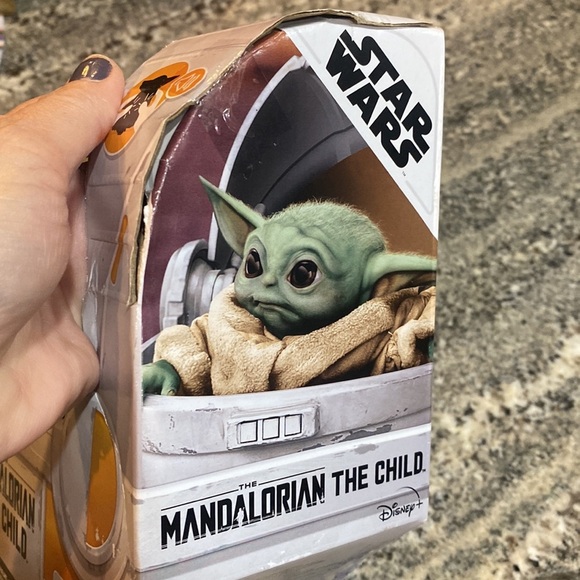 Star Wars The Mandalorian The Child by Hasbro Talking Plush​ - Picture 4 of 12